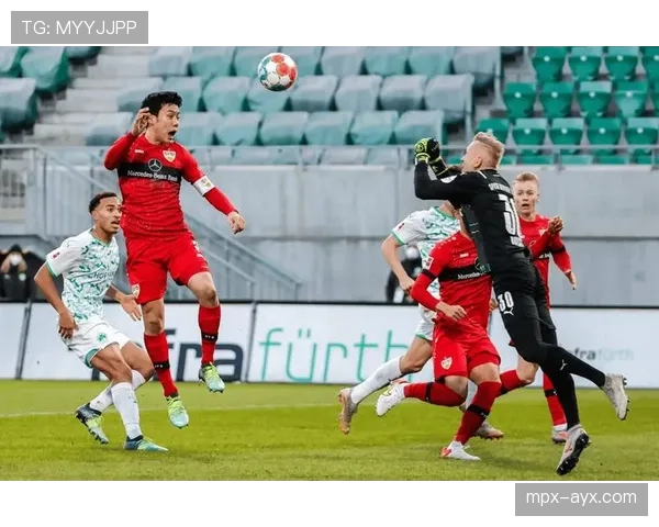 弗赖堡新赛季蓄势待发，能否实现关键突破引关注