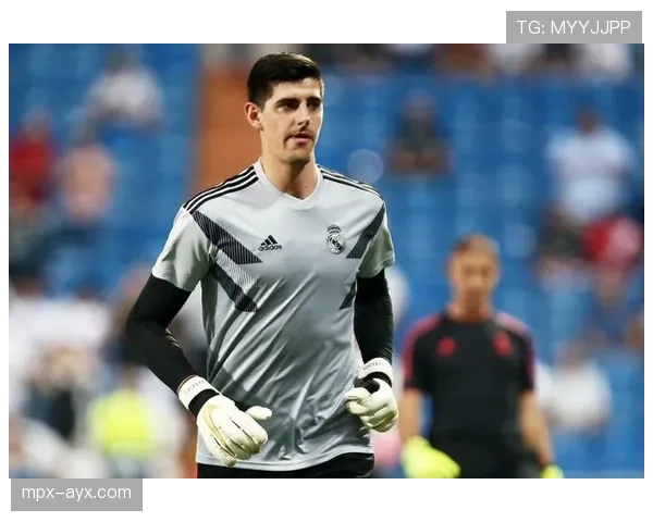 库尔图瓦扑救成功率飙升,成球队防线关键支柱 库尔图瓦扑救成功率飙升,成球队防线关键支柱