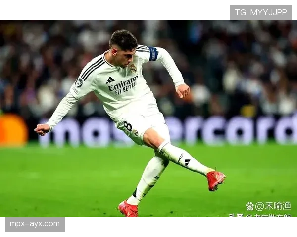 巴尔韦德：从后插上中场到右路爆点的角色演变分析